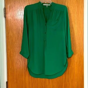 EUC 41 Hawthorn Kelly green size small three quarter sleeve blouse top tunic